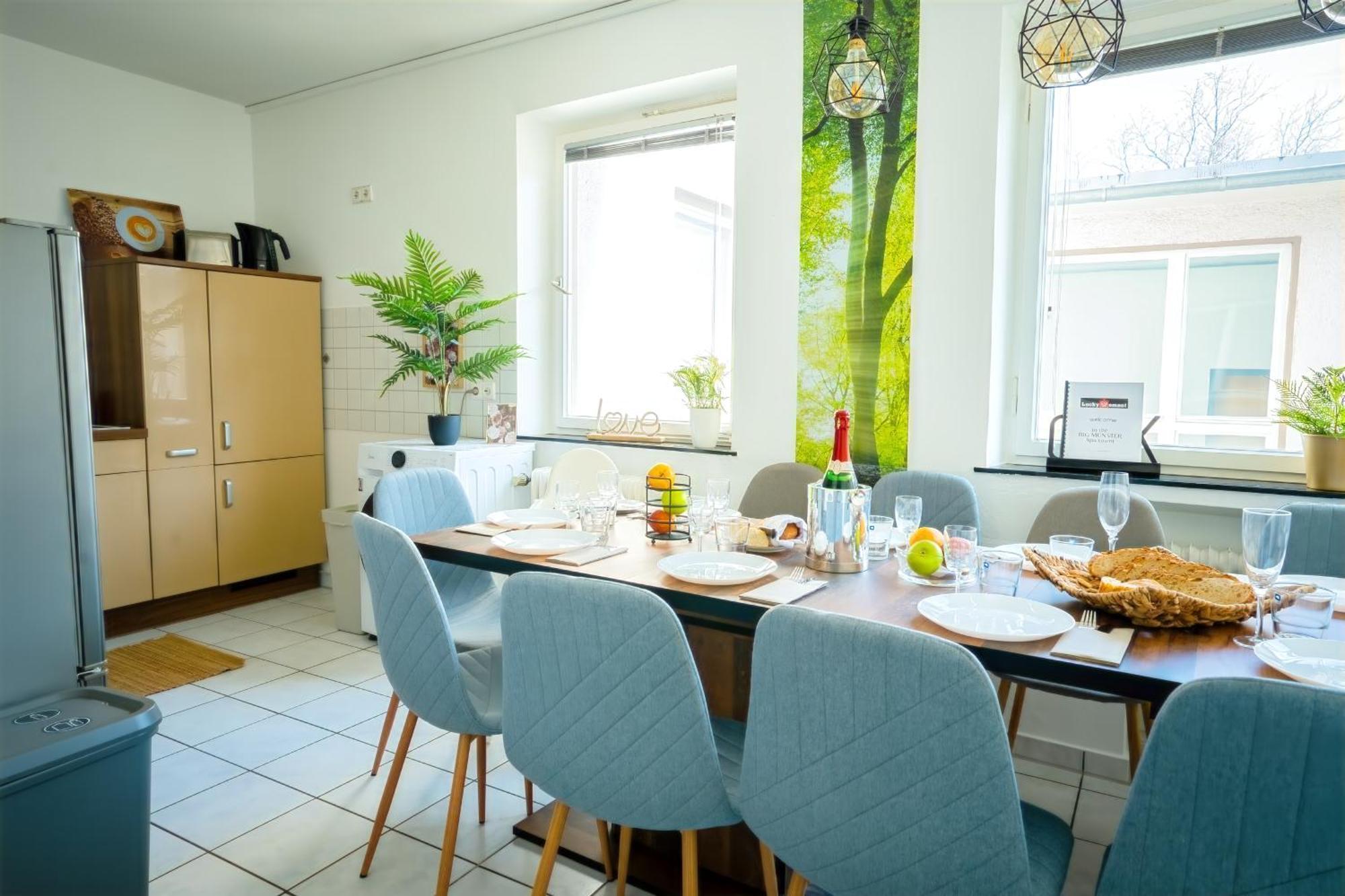 The Big Muenster Fuer Bis Zu 12, Whirlpool, Sauna, Zentral, Tischfussball, Balkon, Gasgrill Ульм Экстерьер фото