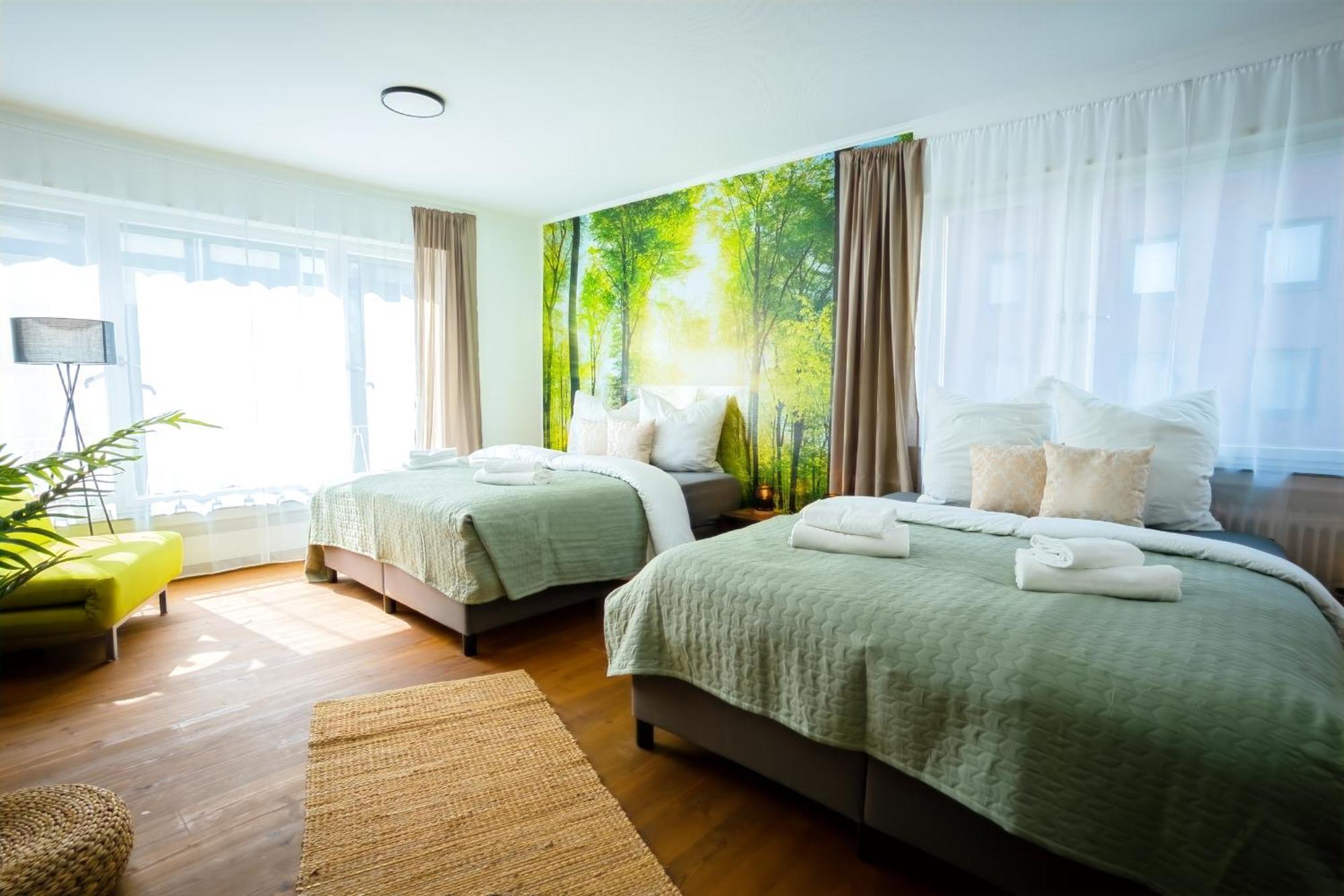 The Big Muenster Fuer Bis Zu 12, Whirlpool, Sauna, Zentral, Tischfussball, Balkon, Gasgrill Ульм Экстерьер фото